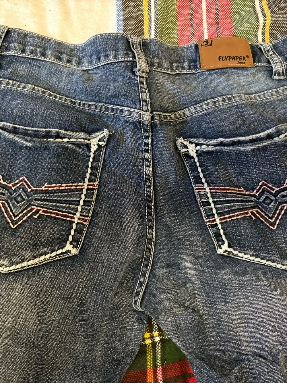 Flypaper comfortable straight